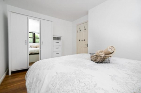 Awesome New Refurbished, London